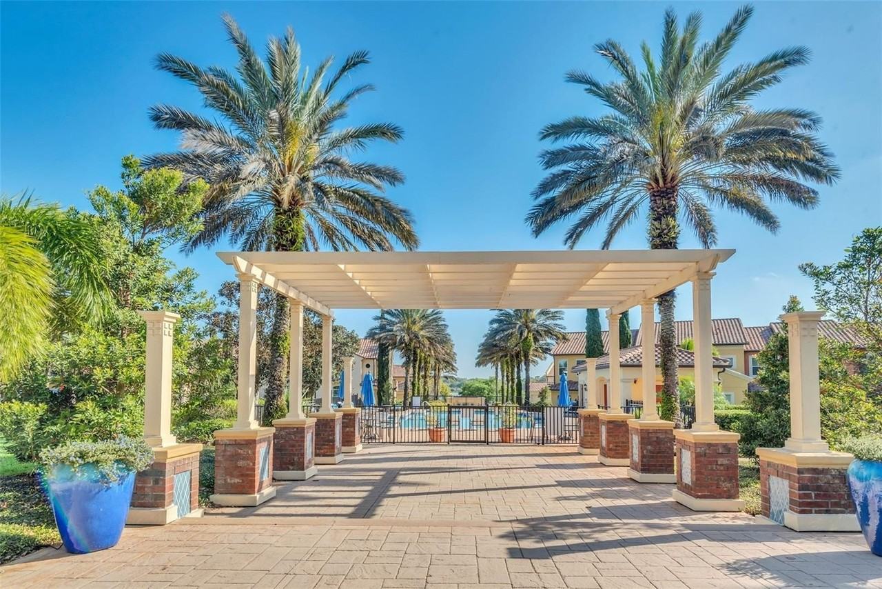 1224 Trust Ln - Photo 5 of 15