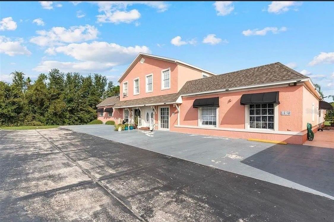 1030 Universal Rest Pl - Photo 2 of 16