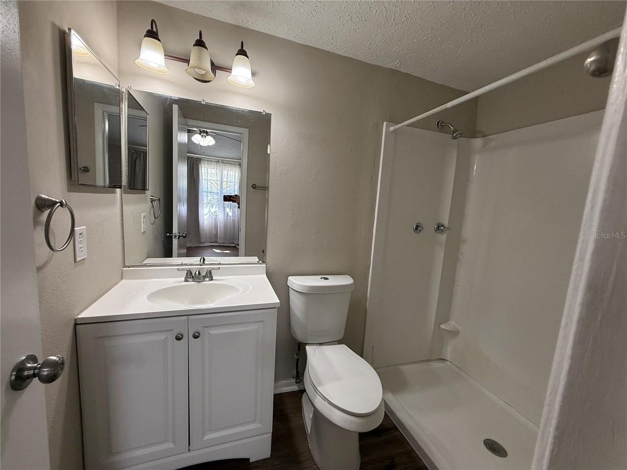 3246 Fox Lake Dr - Photo 6 of 20