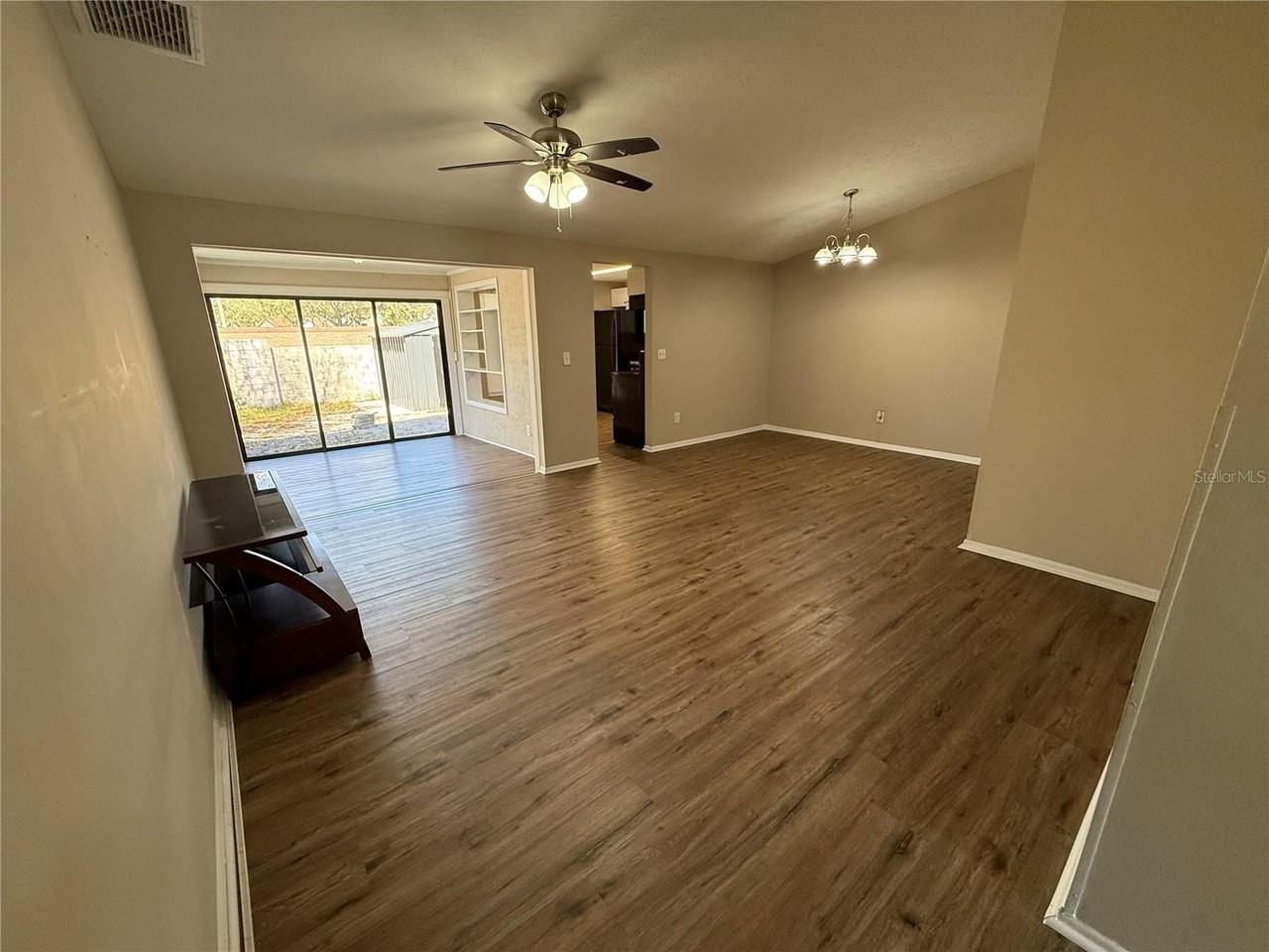 3246 Fox Lake Dr - Photo 7 of 20