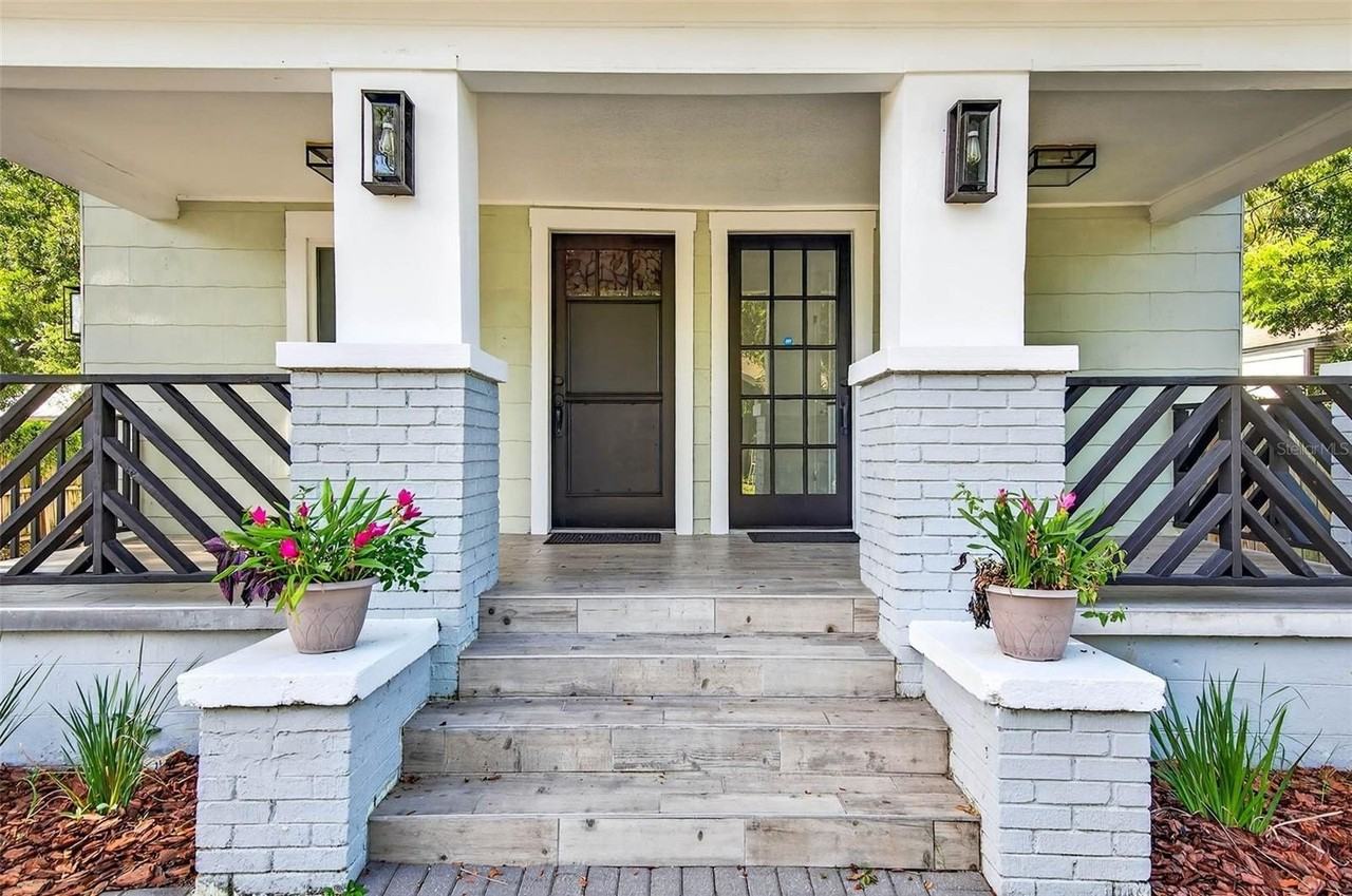 809 E Baker St #A - Photo 3 of 20