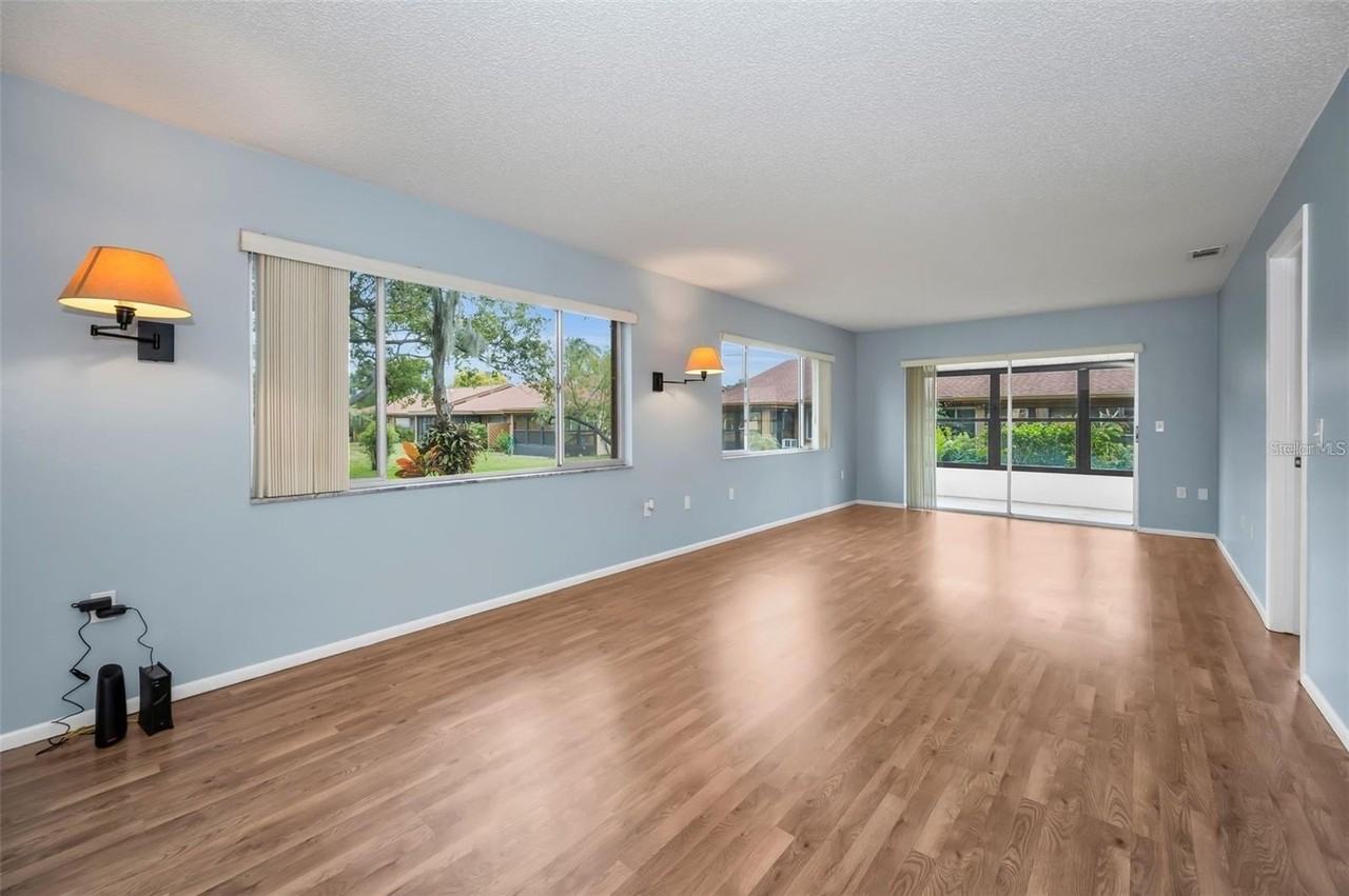 4014 Davit Dr #4014 - Photo 4 of 43