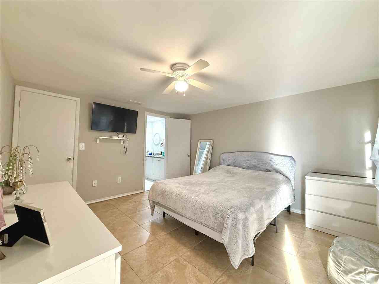 8516 Arrowhead Dr - Photo 4 of 10