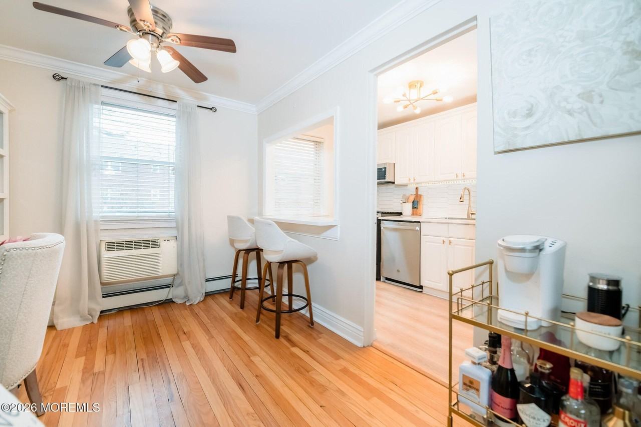 165 Manor Drive - Photo 6 of 18