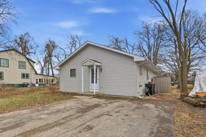 featured image of 7611 South Dr