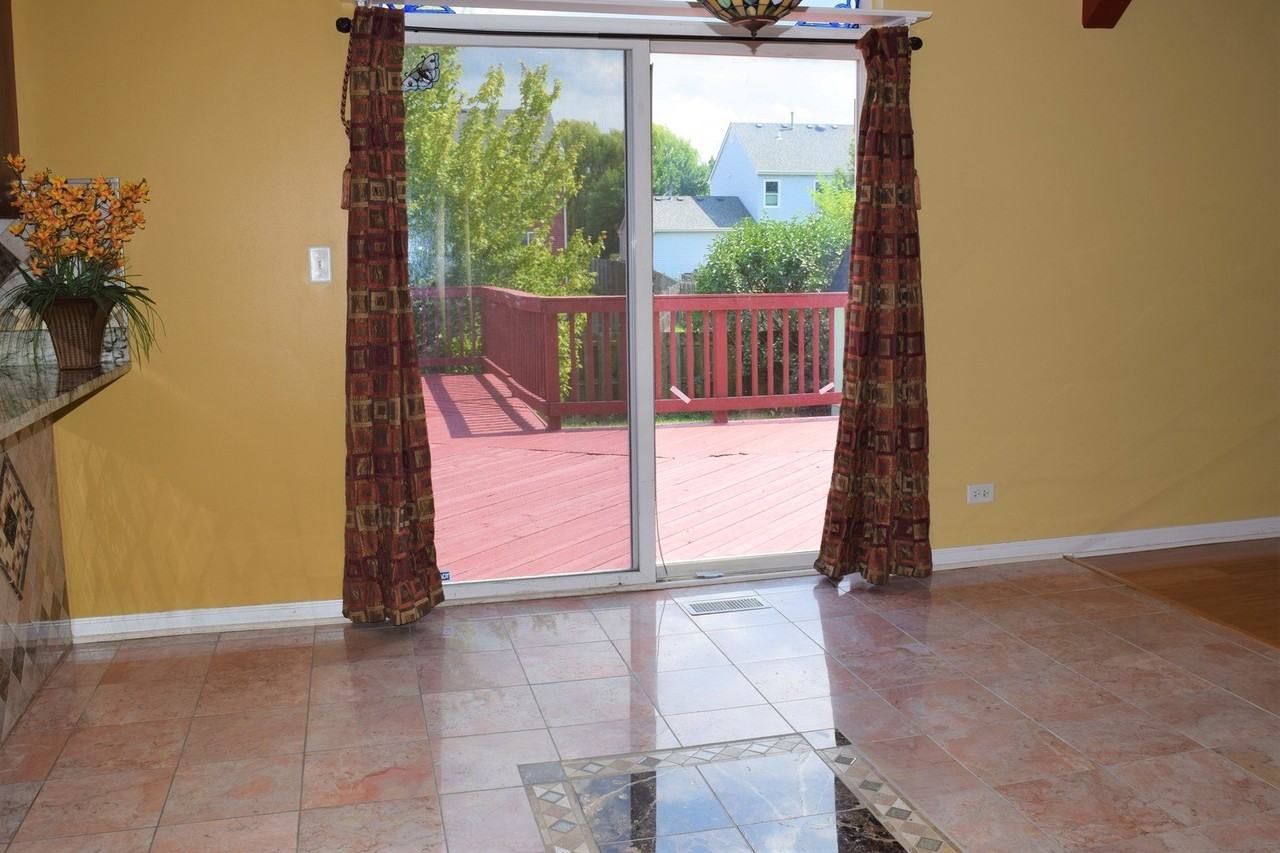 2480 Lehman Dr - Photo 7 of 14