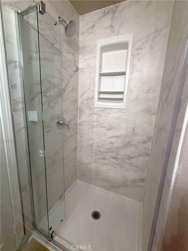 904 Reggio Aisle - Photo 6 of 11