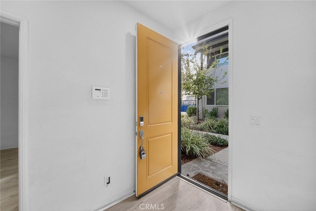 8405 N Fusion Way - Photo 3 of 50