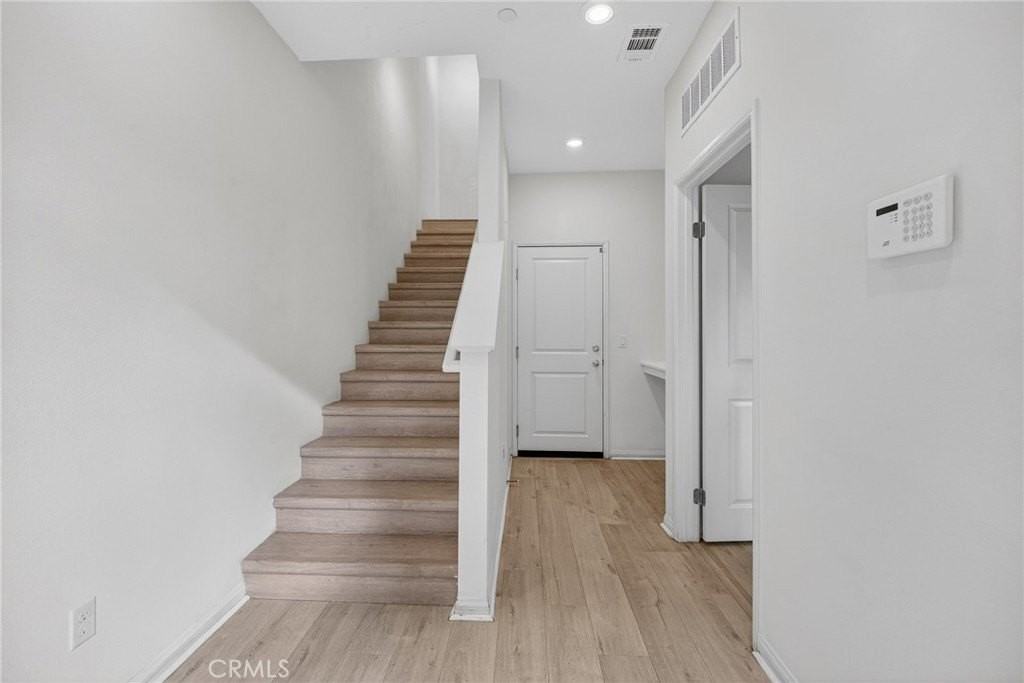 8405 N Fusion Way - Photo 4 of 50