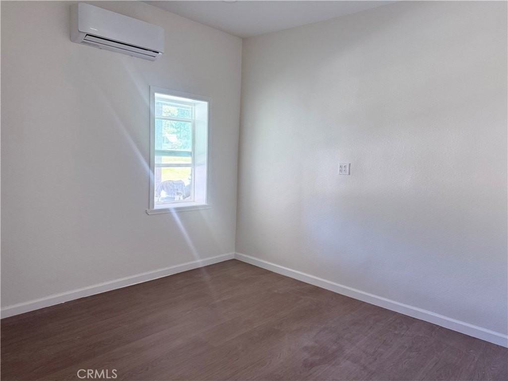 22480 Grand Ave #C - Photo 4 of 8