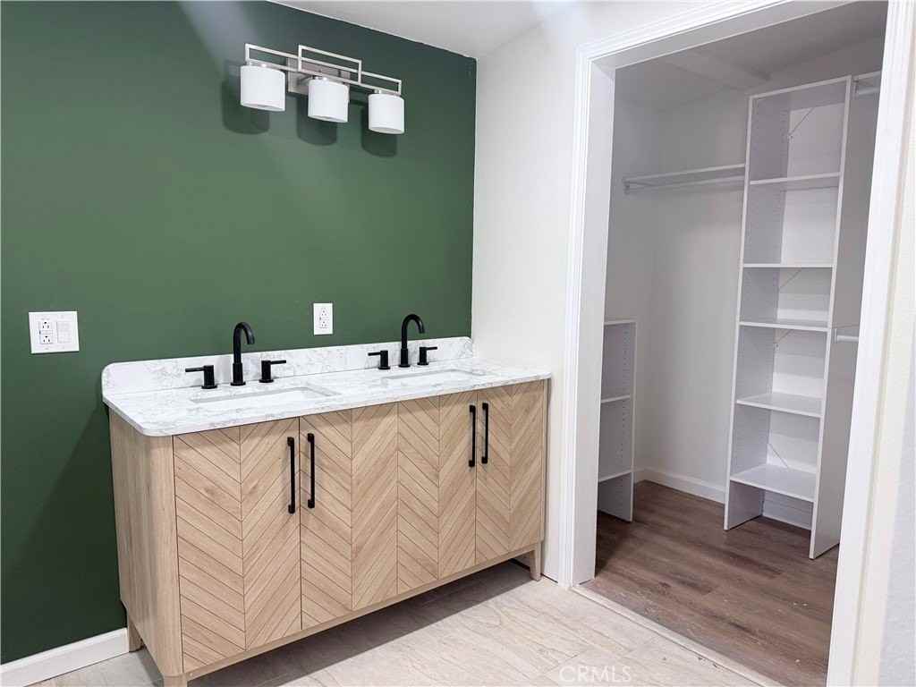 22480 Grand Ave #C - Photo 7 of 8