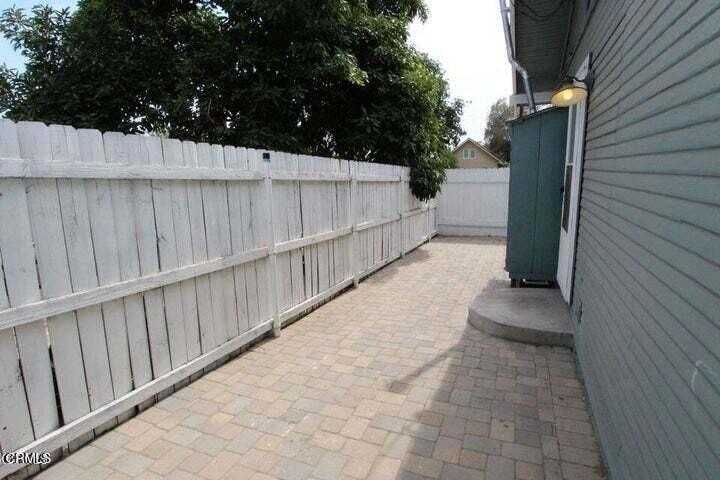 730 E Pleasant St - Photo 5 of 12