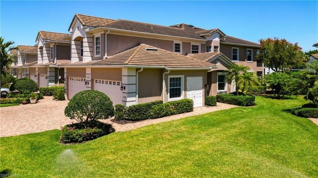 4752 Stratford Ct Apt 1404 #1404 - Photo 4 of 34