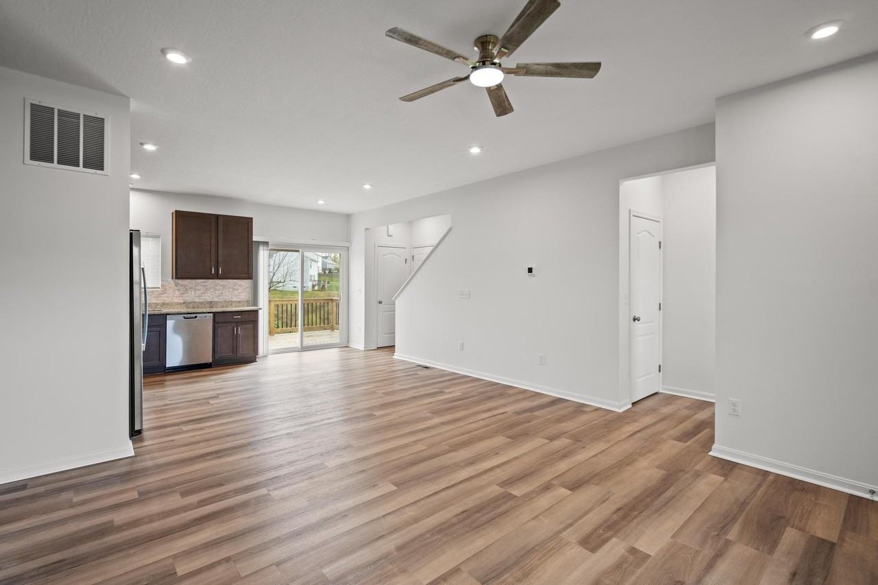 2236 Elias Boone Ct - Photo 6 of 39