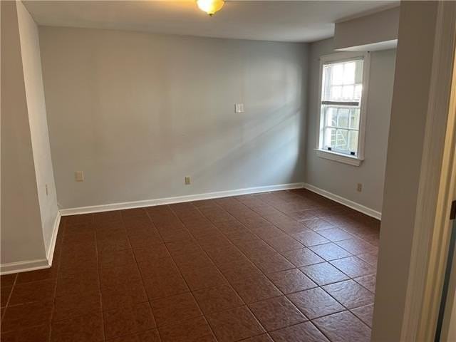 4305 Palmyra St - Photo 7 of 9