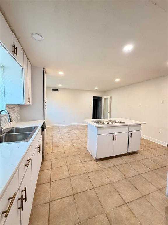 10242 Brockbank Dr - Photo 3 of 18