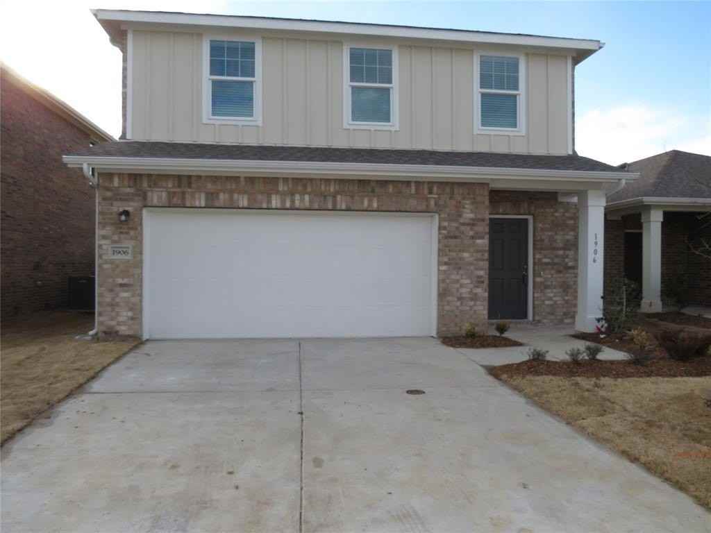 1906 Chapel Hill Rd - Photo 3 of 36