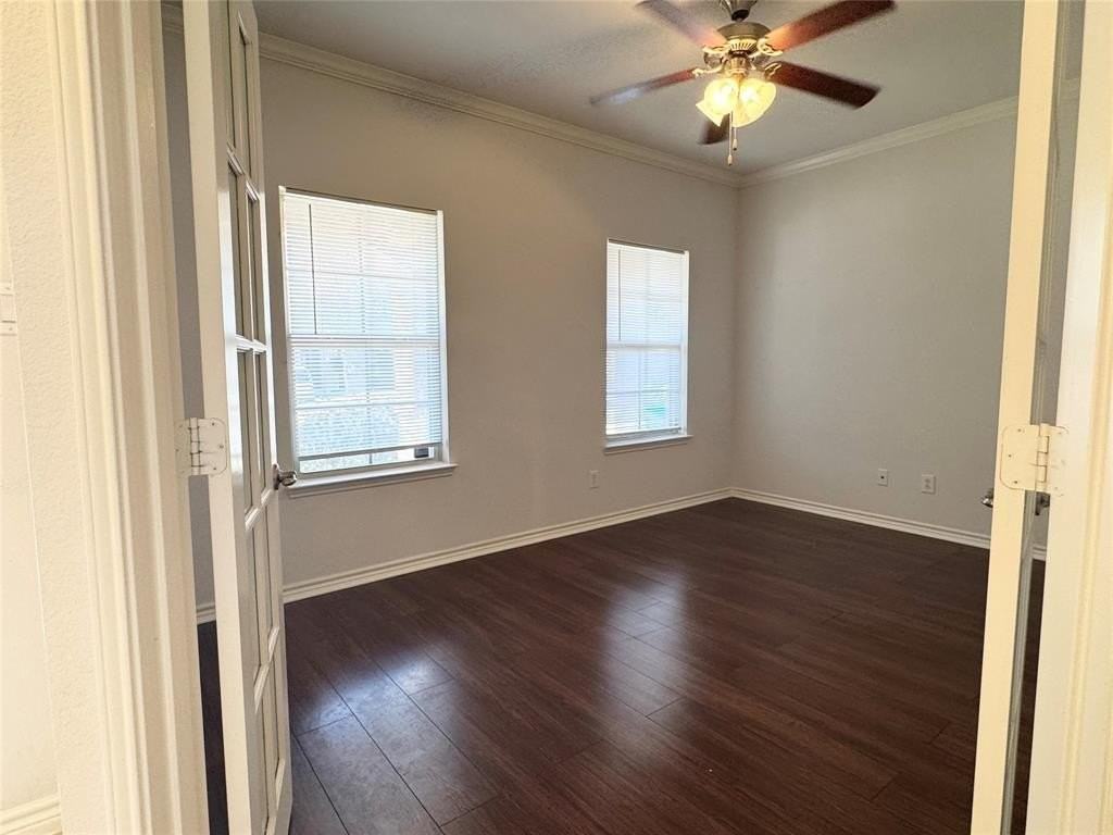 12505 Ocean Spray Dr - Photo 4 of 28