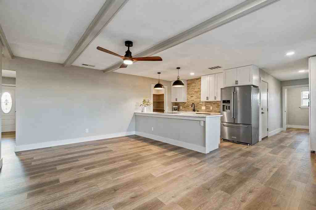 503 Rogers Way - Photo 7 of 25