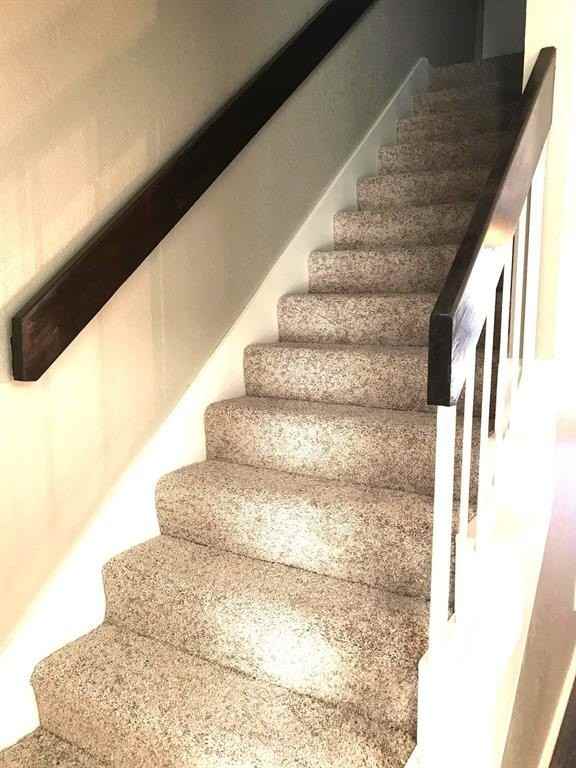 7326 Kingswood Cir - Photo 7 of 11