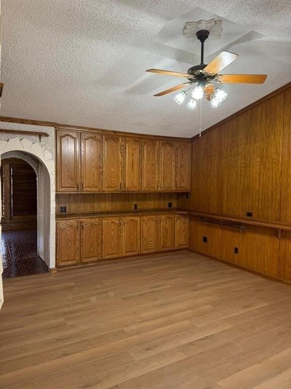 2309 Richwood Dr - Photo 5 of 17