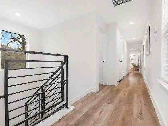 2610 Birmingham Ave - Photo 7 of 12