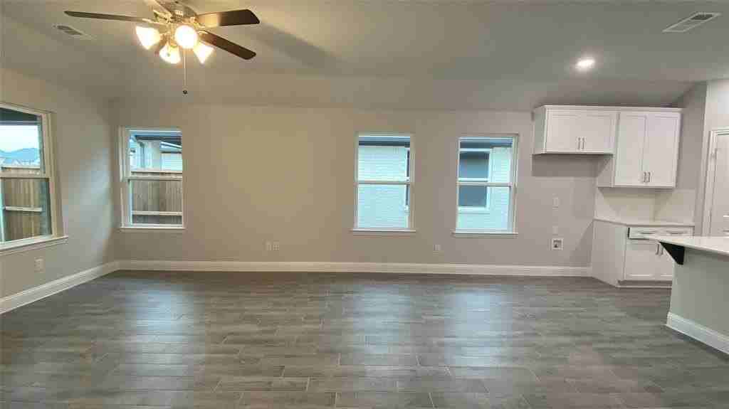 1205 Monestero Ln - Photo 7 of 18