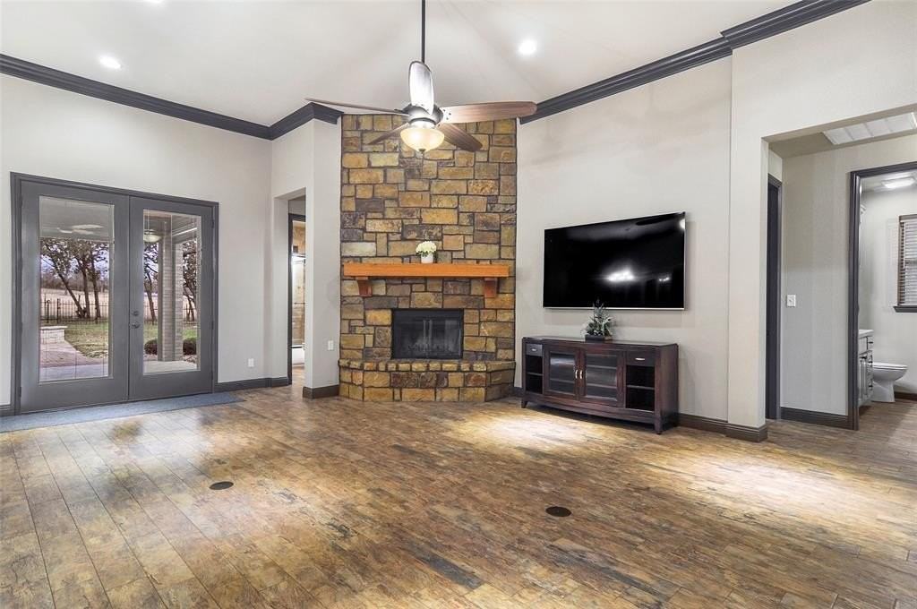 4620 Stoney Creek Ct - Photo 5 of 38