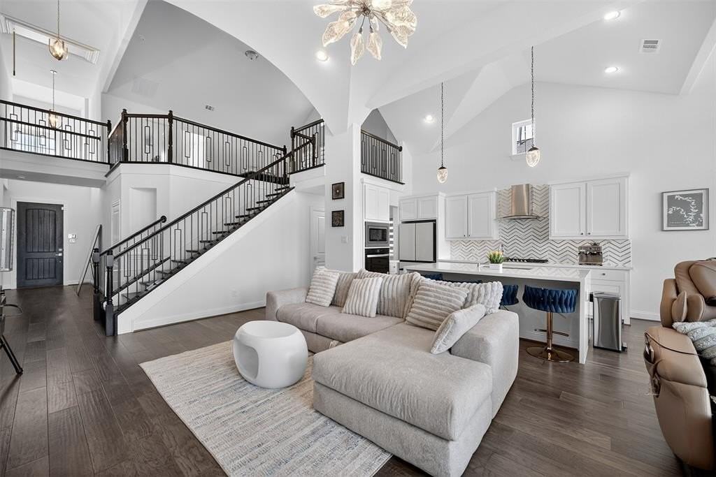 411 Rock Rose Ln - Photo 4 of 29