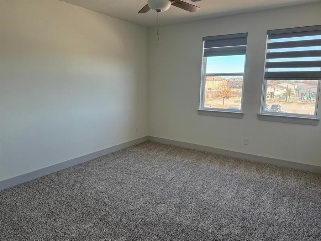 6043 Rivendell Dr - Photo 5 of 21