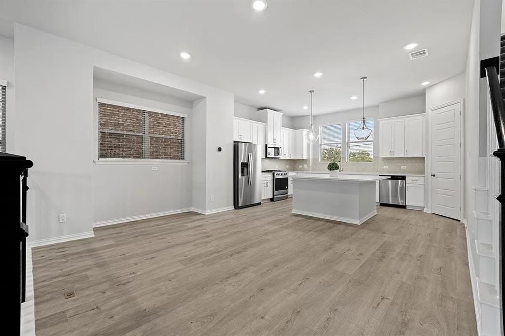 4831 Aldenbury St - Photo 4 of 21