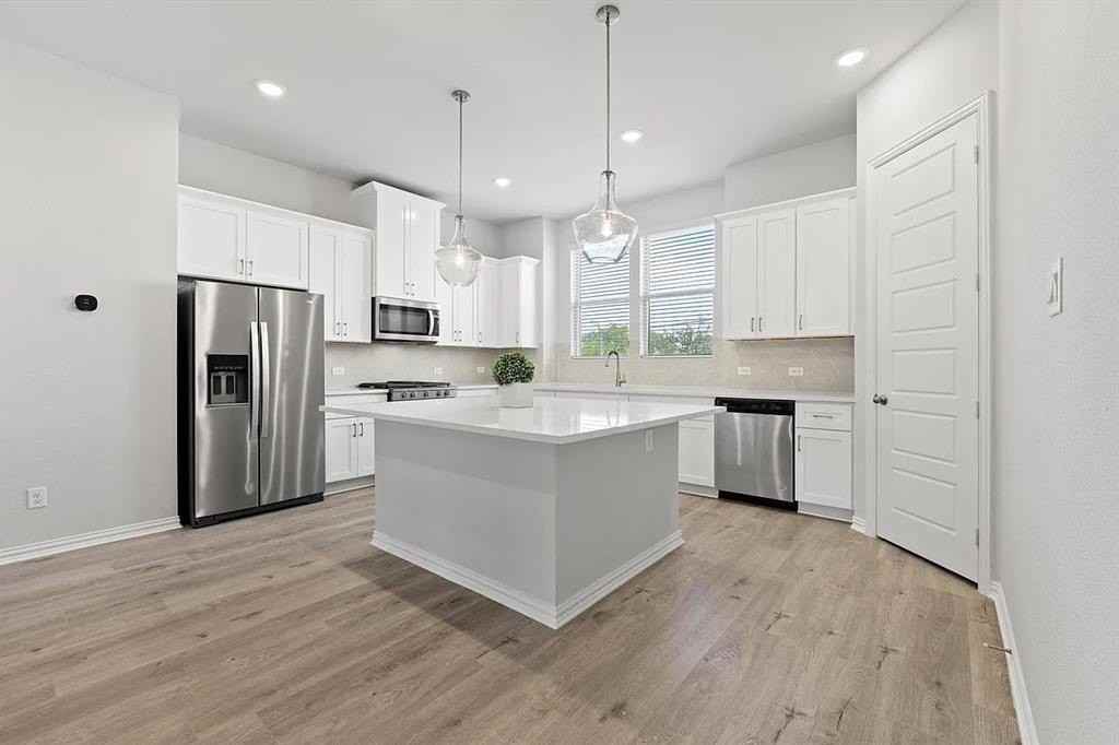 4831 Aldenbury St - Photo 7 of 21