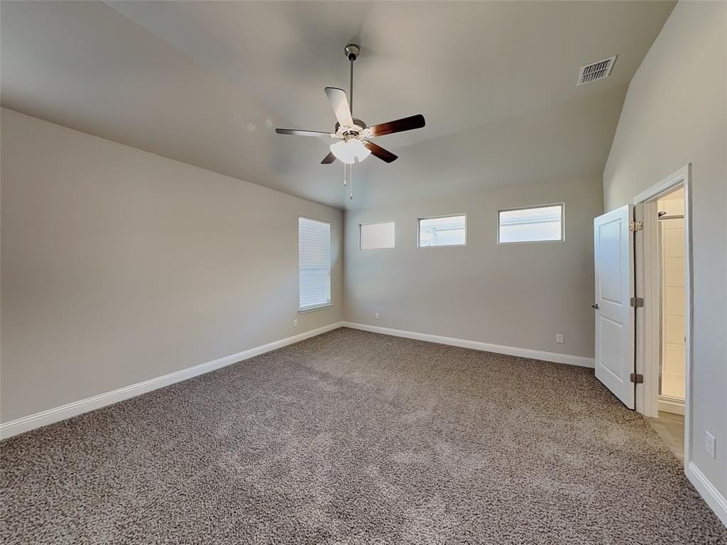 2004 Windsor Dr - Photo 7 of 20