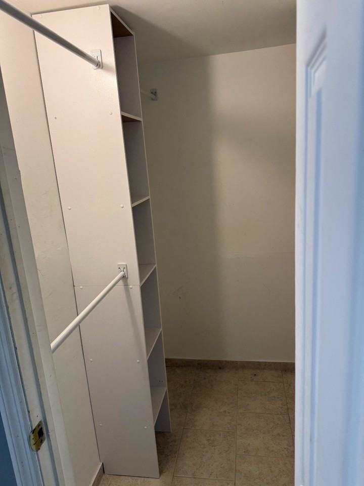 59 Lisa Ln - Photo 4 of 8