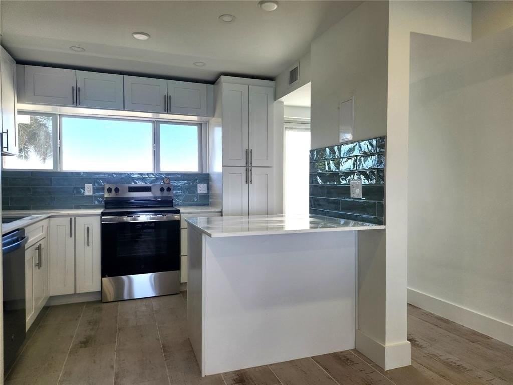 500 Se 21st Ave #509 - Photo 3 of 20