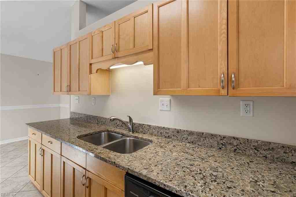 3817R Clearwood Ct - Photo 7 of 28