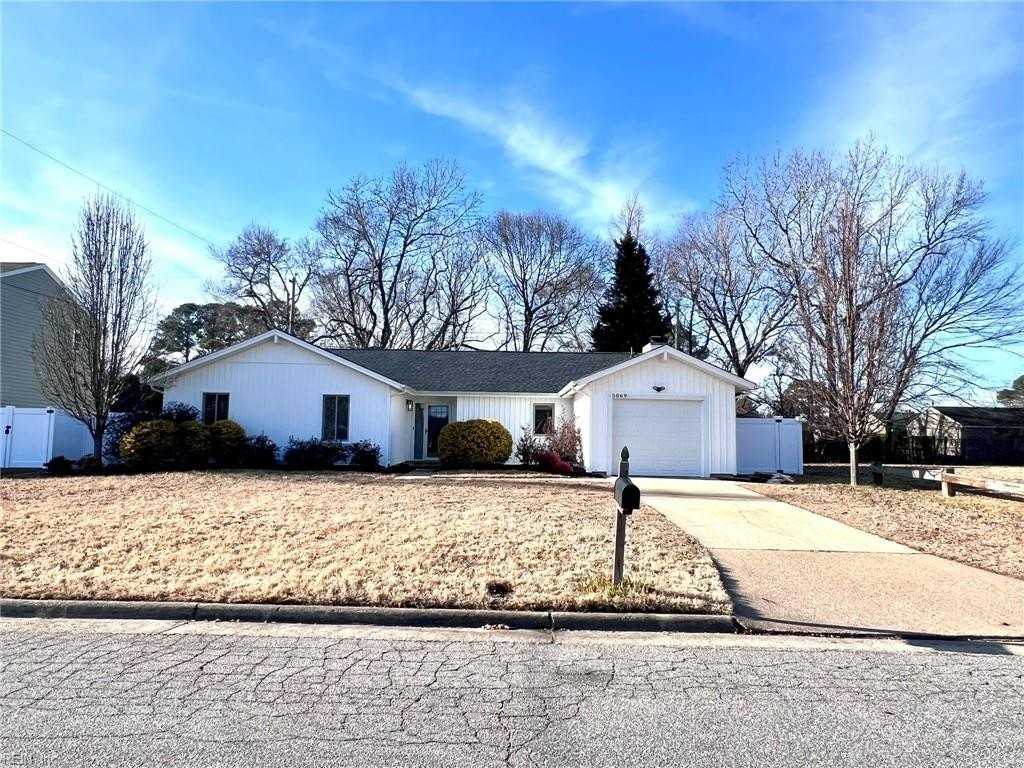 5069 Holly Farms Dr - Photo 2 of 49