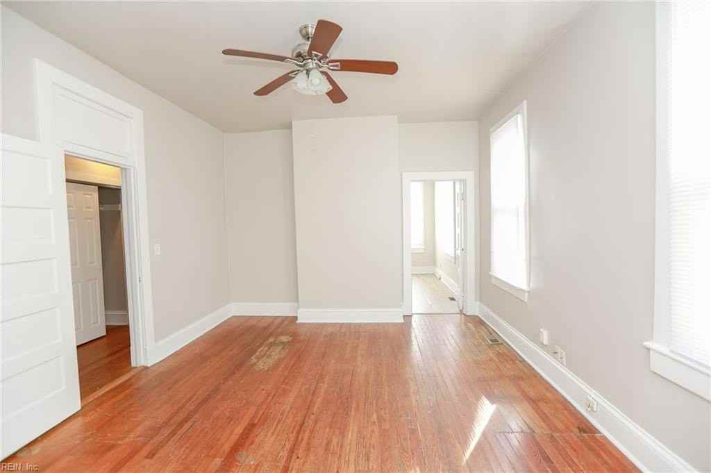 1439 Moultrie Ave - Photo 7 of 23