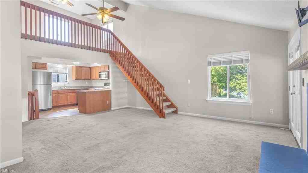 9506 13th Bay St #A - Photo 3 of 28