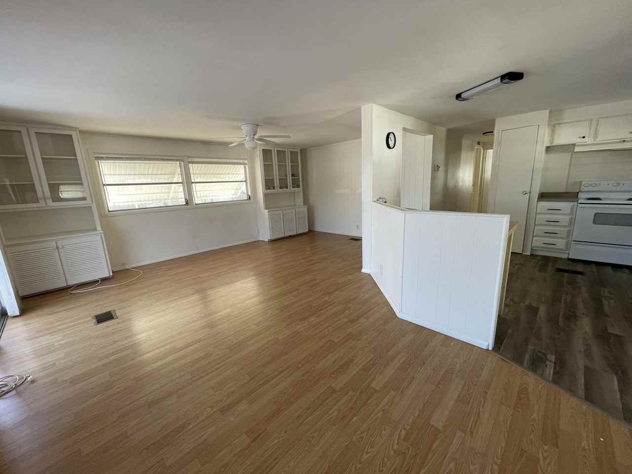 7508 Se Swan Ave - Photo 3 of 21