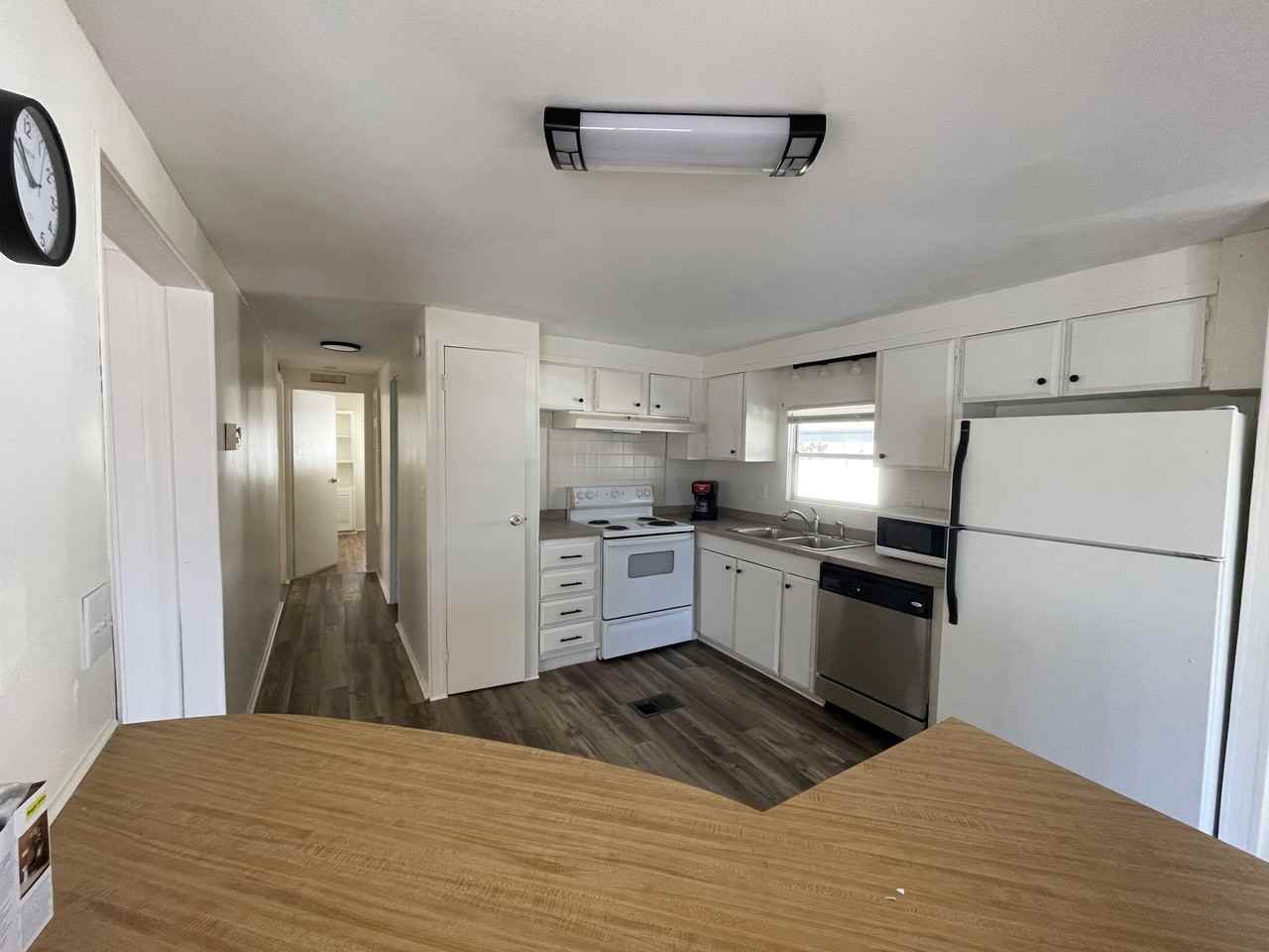 7508 Se Swan Ave - Photo 4 of 21