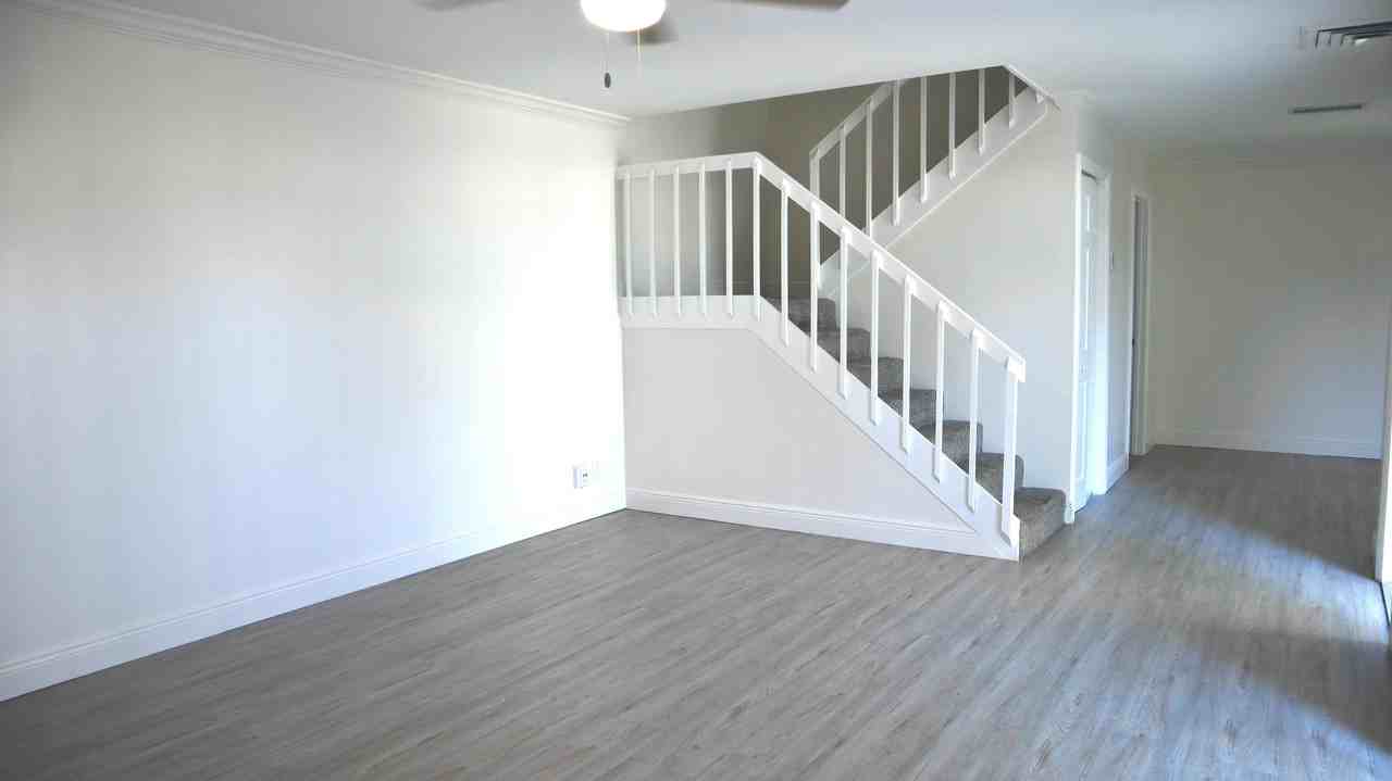 194 Lake Arbor Dr #1 - Photo 2 of 31