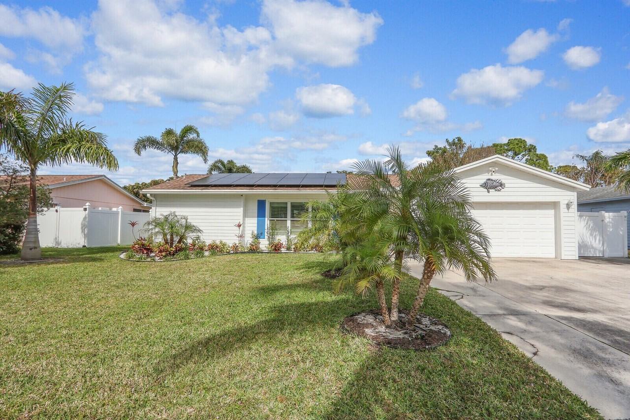 609 Oak Ter - Photo 2 of 28