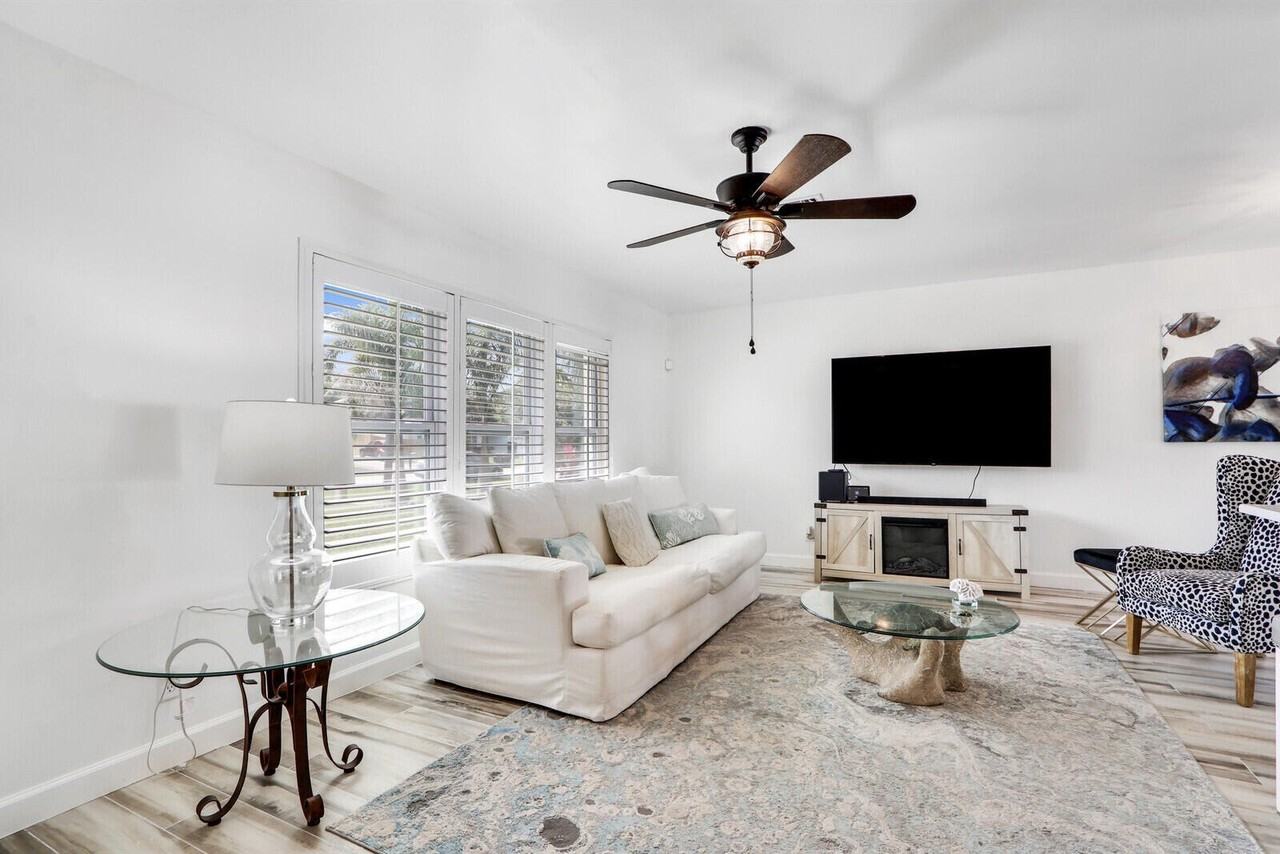 609 Oak Ter - Photo 6 of 28