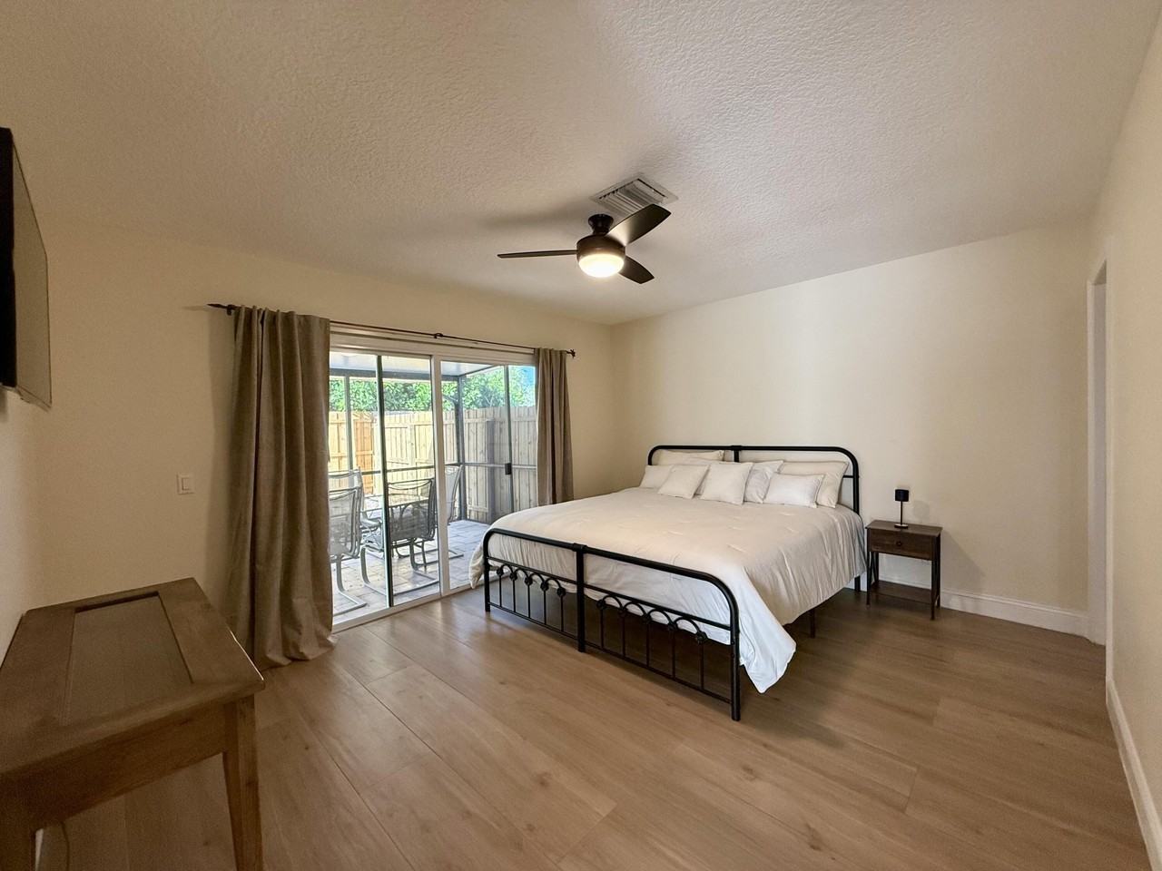 420 Park Forest Way - Photo 5 of 11