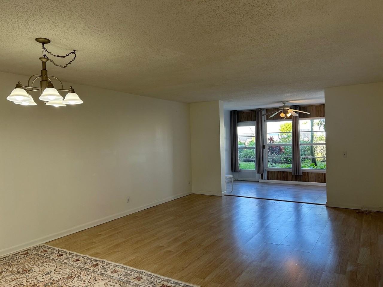 25 Abbey Ln #104 - Photo 5 of 25