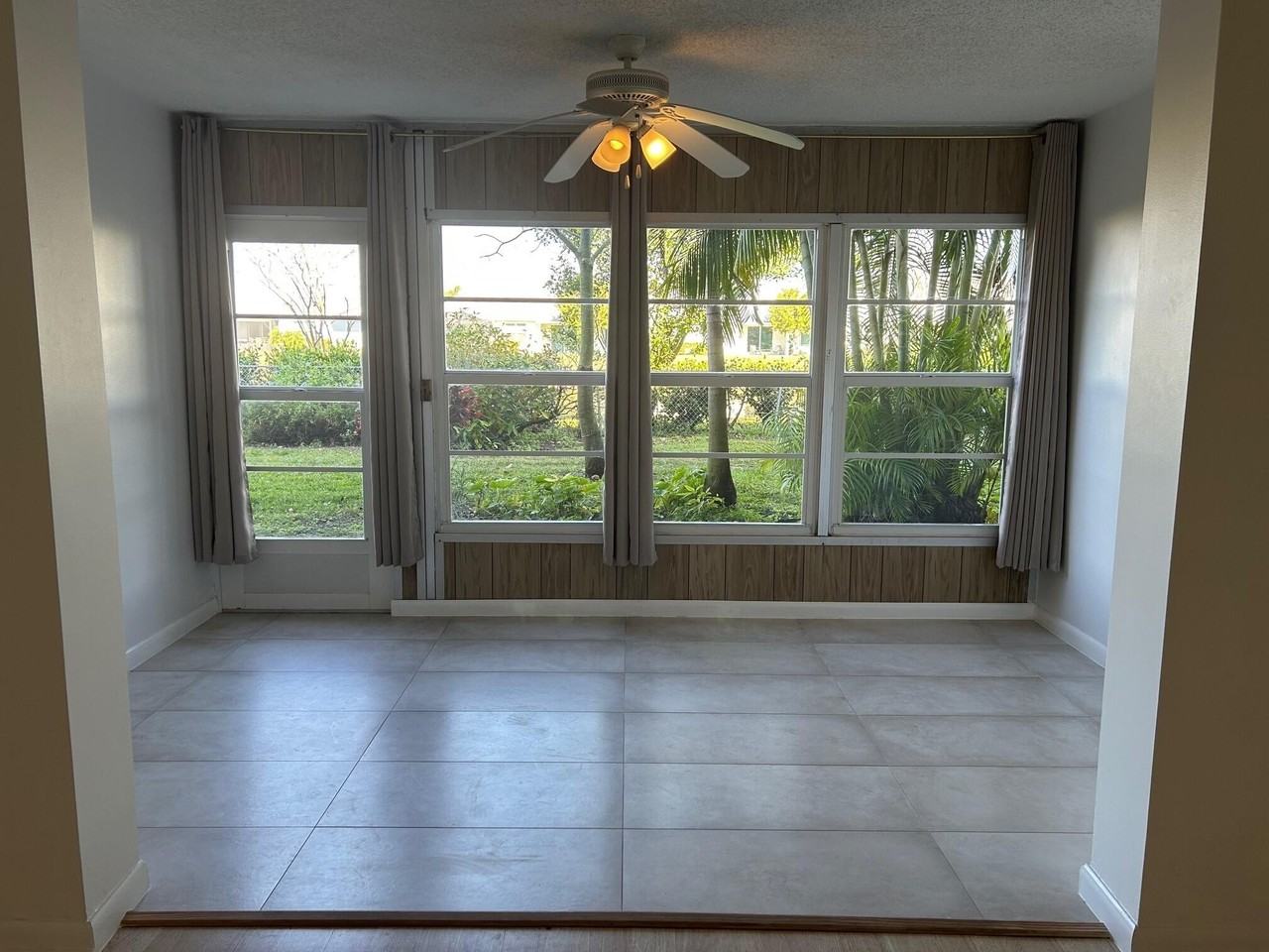 25 Abbey Ln #104 - Photo 6 of 25