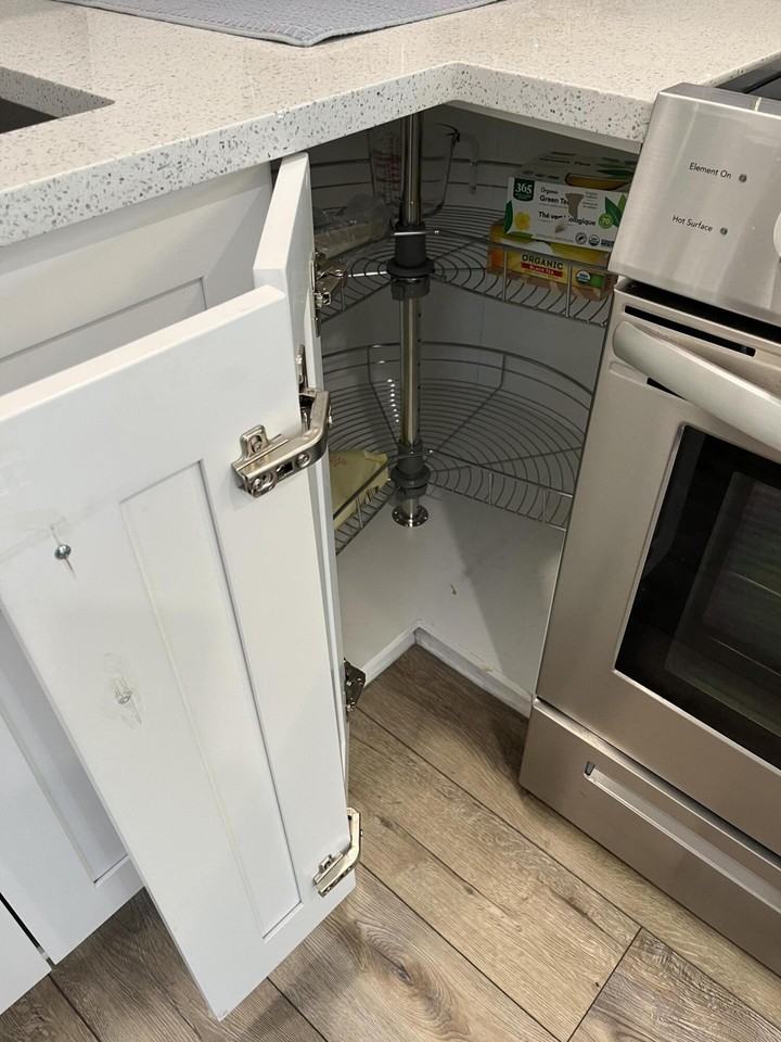 812 Burgundy Q - Photo 5 of 13