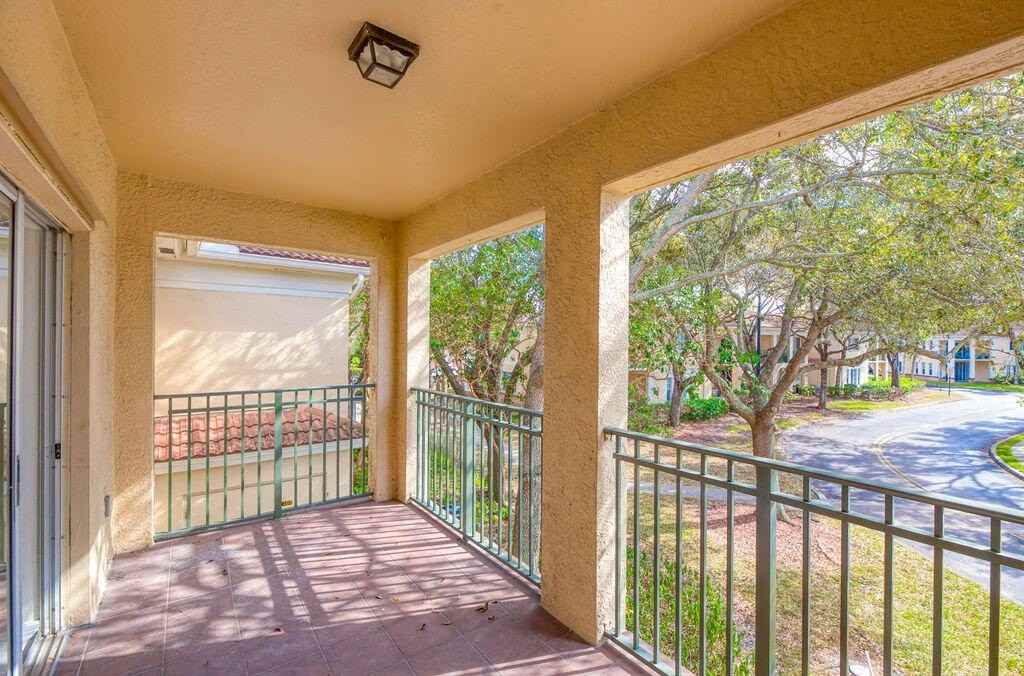 2400 Centergate Dr #202 - Photo 3 of 37