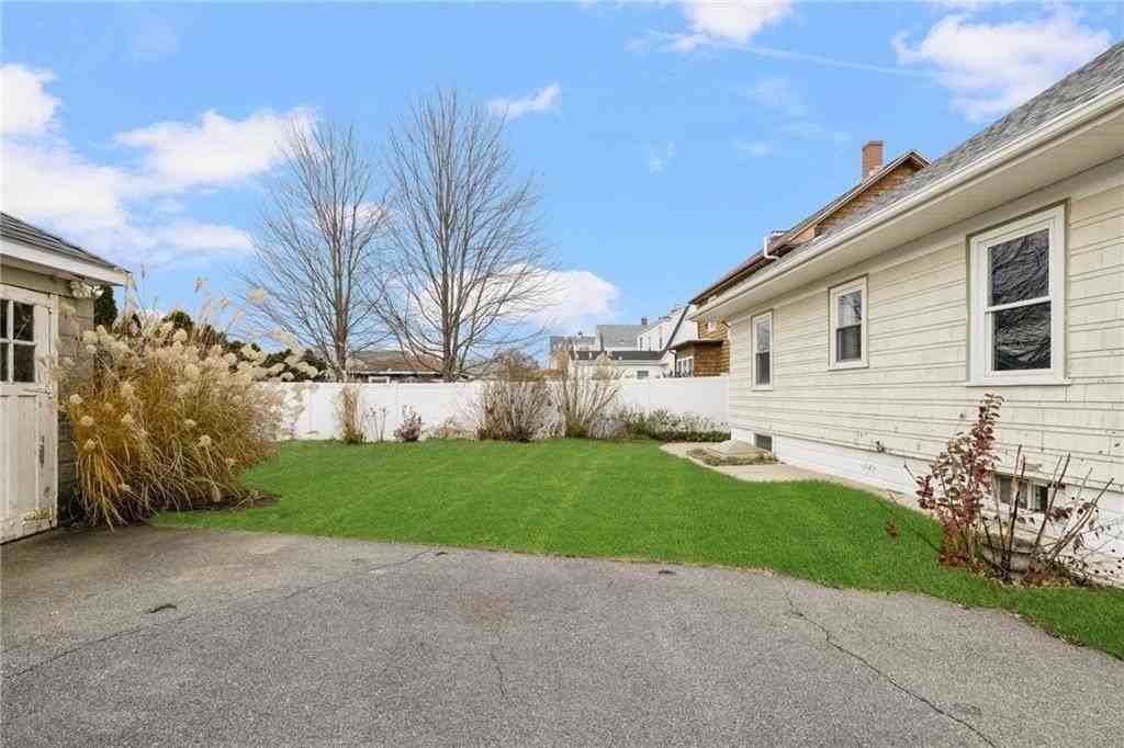 87 Grosvernor Street - Photo 3 of 17